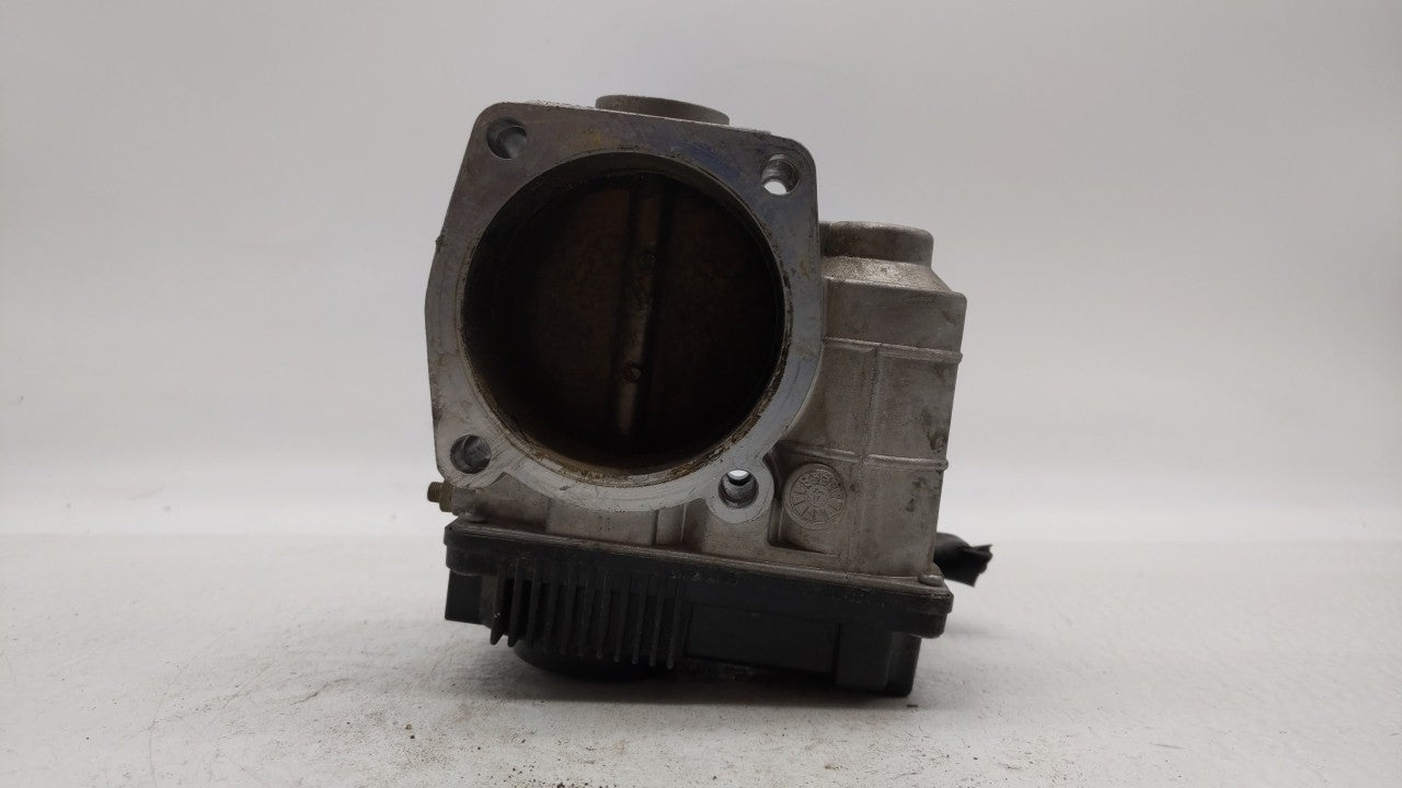 2003-2006 Infiniti G35 Throttle Body P/N:RME70-04 A576-01 Fits 2002 2003 2004 2005 2006 OEM Used Auto Parts - Oemusedautoparts1.com