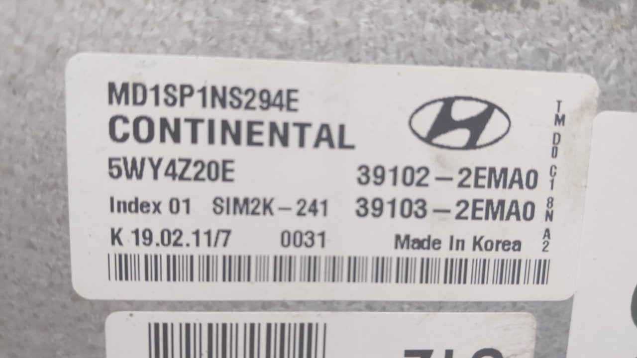 2011 Hyundai Elantra PCM Engine Computer ECU ECM PCU OEM P/N:39102-2EMA0 Fits OEM Used Auto Parts - Oemusedautoparts1.com