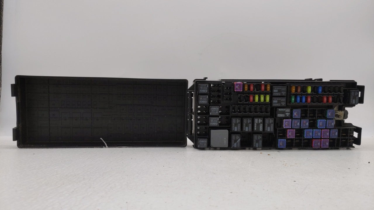 2012-2014 Ford Edge Fusebox Fuse Box Panel Relay Module P/N:CT4T-14290-LG CT4T-14290-HE Fits 2012 2013 2014 OEM Used Auto Parts - Oemusedautoparts1.com