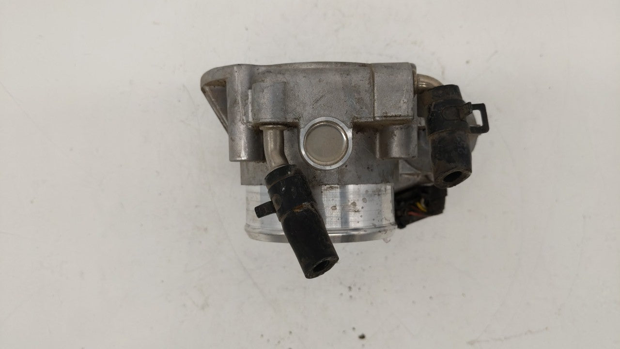 2006-2010 Hyundai Sonata Throttle Body P/N:35100-25400 35100-25200 Fits 2006 2007 2008 2009 2010 2011 2012 2013 OEM Used Auto Parts - Oemusedautoparts1.com