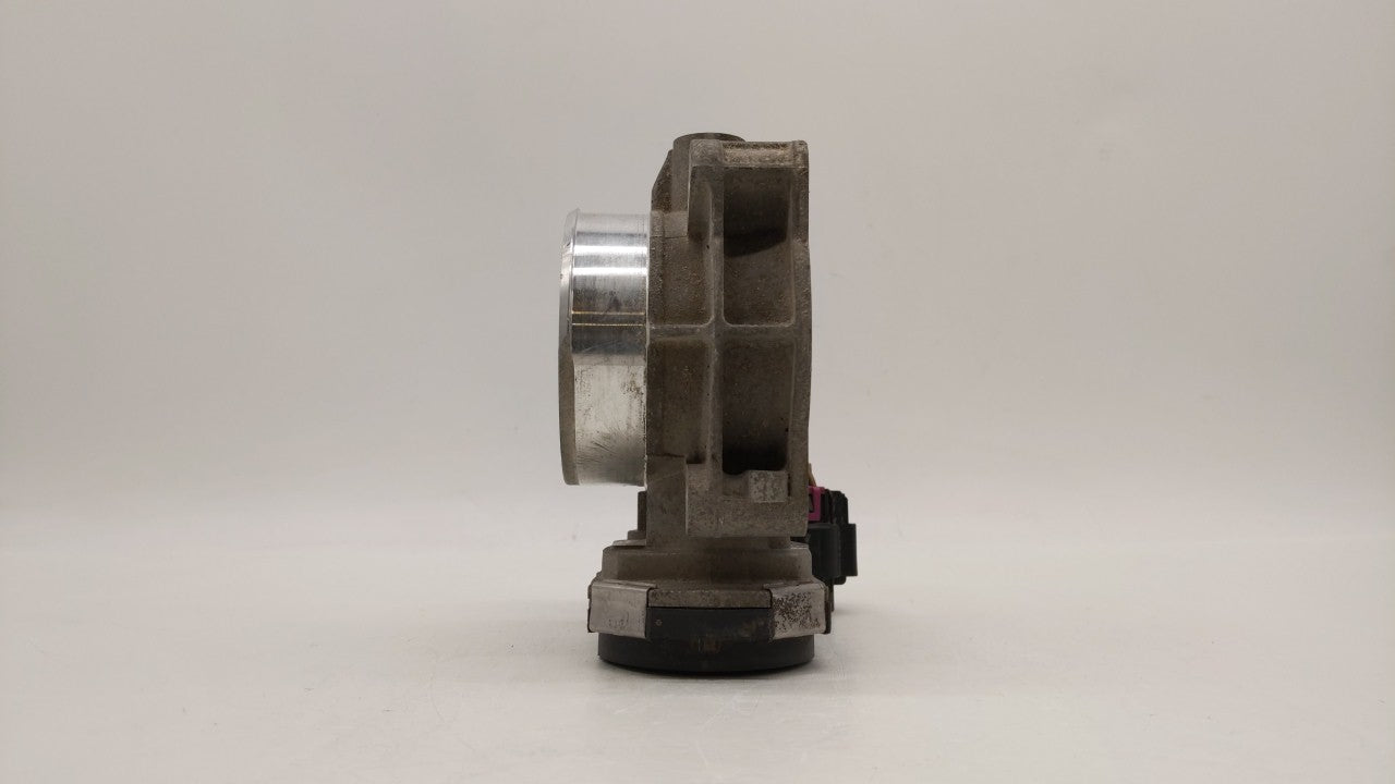 2010-2011 Chevrolet Camaro Throttle Body Fits 2007 2008 2009 2010 2011 2012 OEM Used Auto Parts - Oemusedautoparts1.com