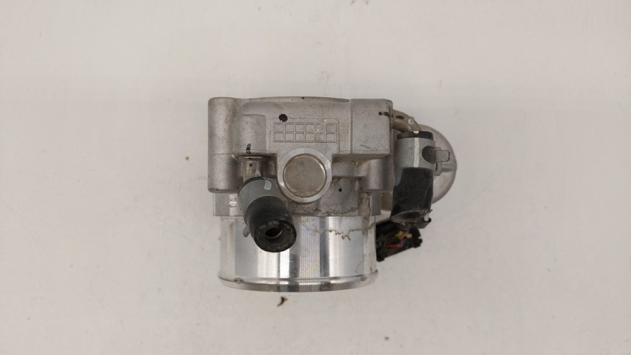 2015-2019 Hyundai Sonata Throttle Body P/N:35100-2G600 Fits 2015 2016 2017 2018 2019 OEM Used Auto Parts - Oemusedautoparts1.com