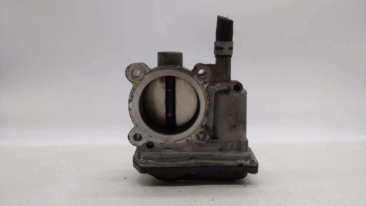 2011-2018 Toyota Corolla Throttle Body P/N:22030-0T080 Fits 2011 2012 2013 2014 2015 2016 2017 2018 OEM Used Auto Parts - Oemusedautoparts1.com