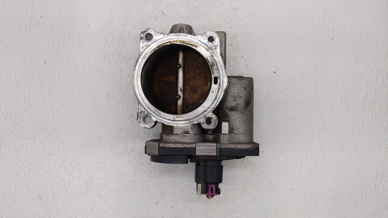 2008-2010 Saturn Vue Throttle Body P/N:995AA Fits 2007 2008 2009 2010 2011 OEM Used Auto Parts - Oemusedautoparts1.com