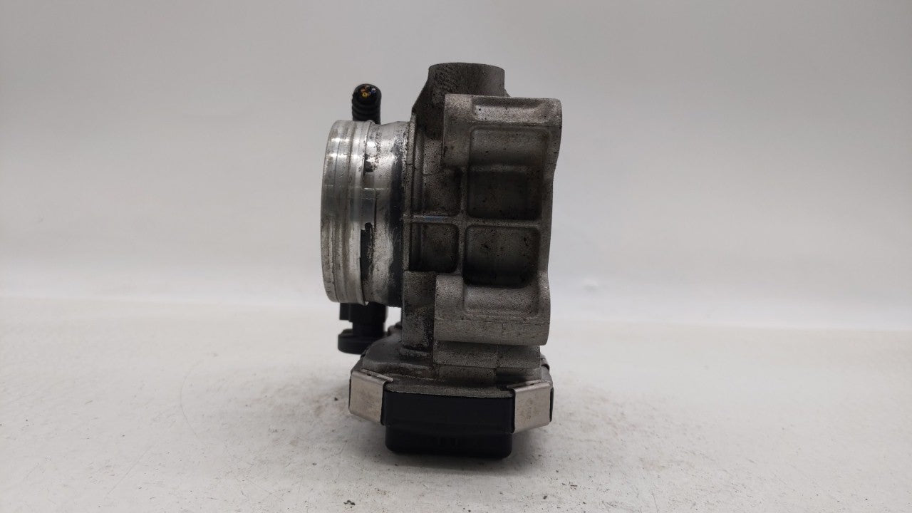 2018-2019 Chevrolet Equinox Throttle Body P/N:12659491BA 12671379AA Fits 2016 2017 2018 2019 OEM Used Auto Parts - Oemusedautoparts1.com