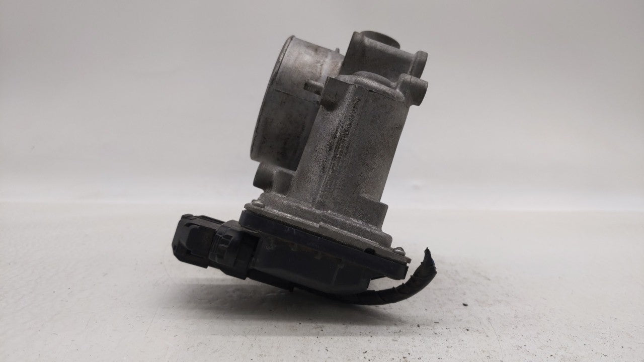 2014 Mazda Cx-5 Throttle Body P/N:PY01 13 640 A Fits OEM Used Auto Parts - Oemusedautoparts1.com