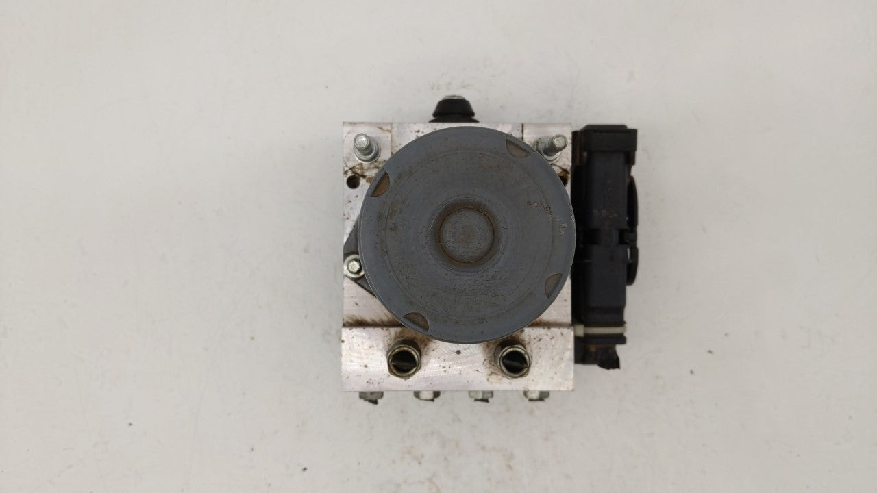 2011-2014 Nissan Cube ABS Pump Control Module Replacement P/N:47660 1FA1B Fits 2011 2012 2013 2014 OEM Used Auto Parts - Oemusedautoparts1.com