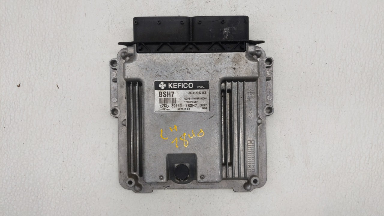 2015 Kia Soul PCM Engine Computer ECU ECM PCU OEM P/N:39110-2BSH7 Fits OEM Used Auto Parts - Oemusedautoparts1.com