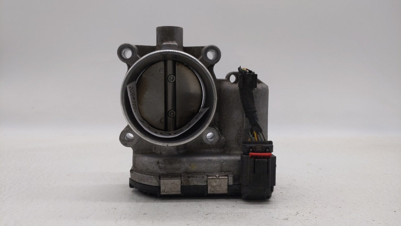 2014-2018 Ford Focus Throttle Body P/N:DS7E-9F991-BB Fits 2014 2015 2016 2017 2018 2019 OEM Used Auto Parts - Oemusedautoparts1.com