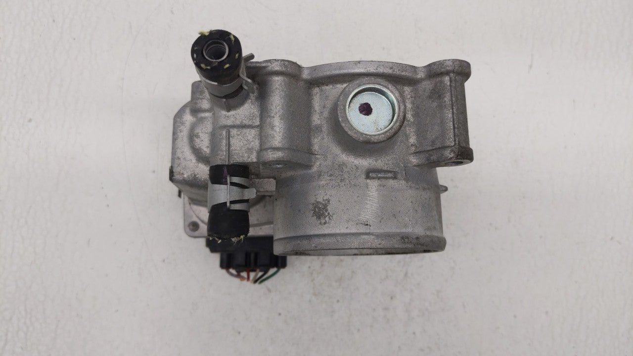 2013-2019 Nissan Sentra Throttle Body P/N:3RA60-01 C 3RA60-01 E Fits 2013 2014 2015 2016 2017 2018 2019 OEM Used Auto Parts - Oemusedautoparts1.com