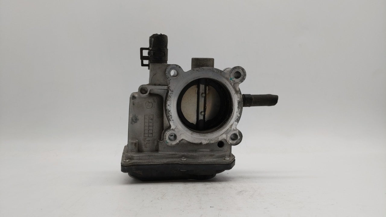 2012-2019 Kia Soul Throttle Body P/N:5302-1S02 35100-2B300 Fits 2012 2013 2014 2015 2016 2017 2018 2019 OEM Used Auto Parts - Oemusedautoparts1.com