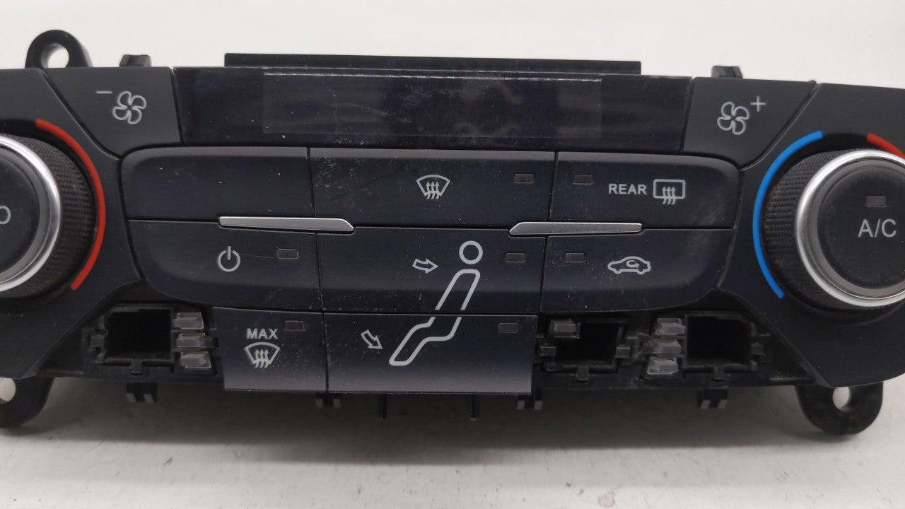 2015-2018 Ford Focus Climate Control Module Temperature AC/Heater Replacement P/N:F1ET-18C612-CJ F1ET-18C612-CH Fits OEM Used Auto Parts - Oemusedautoparts1.com