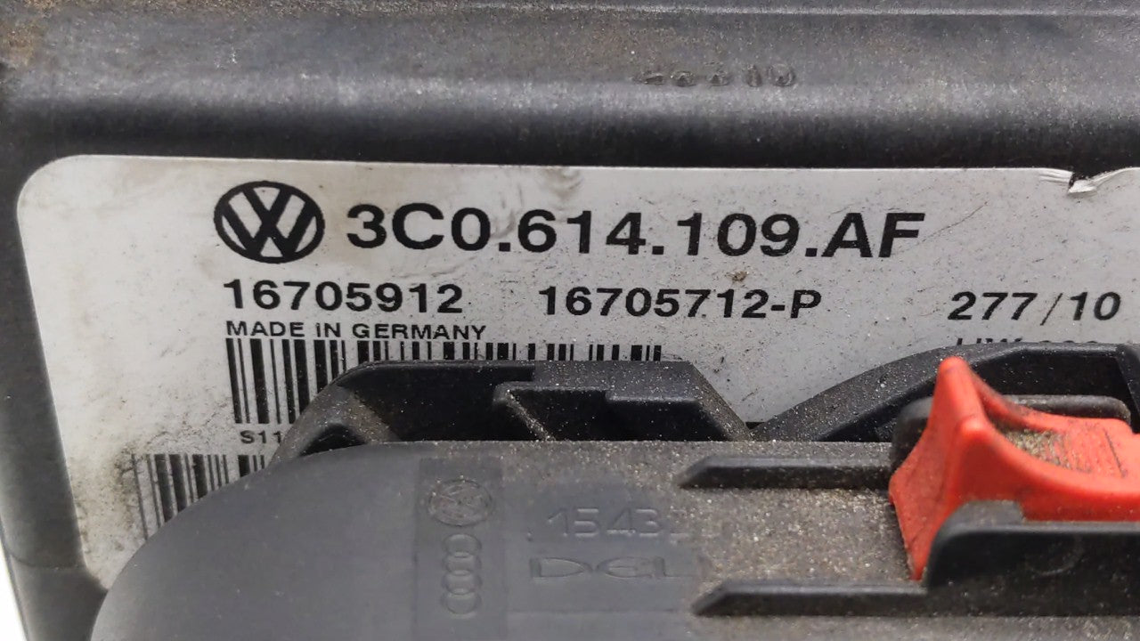 2009-2011 Volkswagen Cc ABS Pump Control Module Replacement P/N:3C0.614.109.A 3C0.614.109.AF Fits 2009 2010 2011 OEM Used Auto Parts - Oemusedautoparts1.com