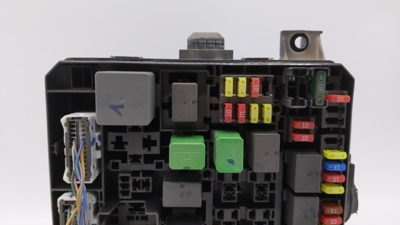 2014 Mitsubishi Lancer Fusebox Fuse Box Panel Relay Module P/N:8565A269 Fits OEM Used Auto Parts - Oemusedautoparts1.com