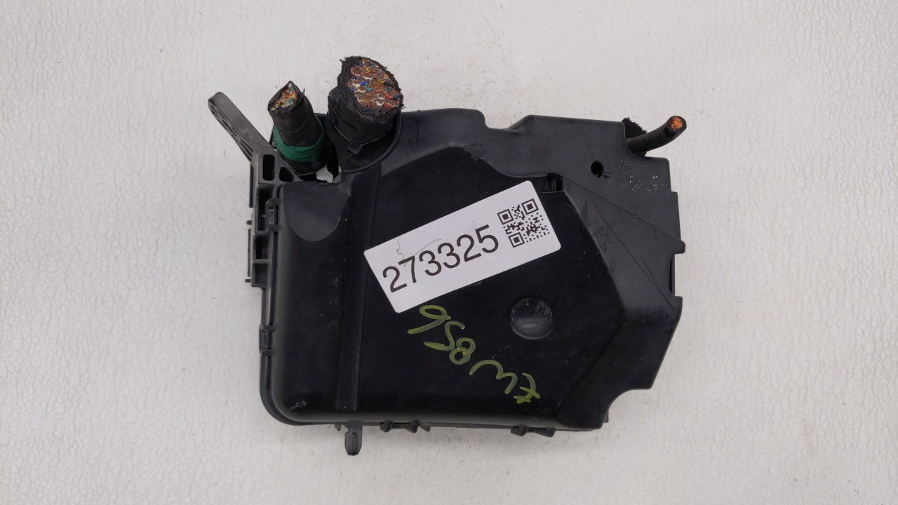 2014-2016 Hyundai Elantra Fusebox Fuse Box Panel Relay Module P/N:91951-3X100 Fits 2014 2015 2016 OEM Used Auto Parts - Oemusedautoparts1.com