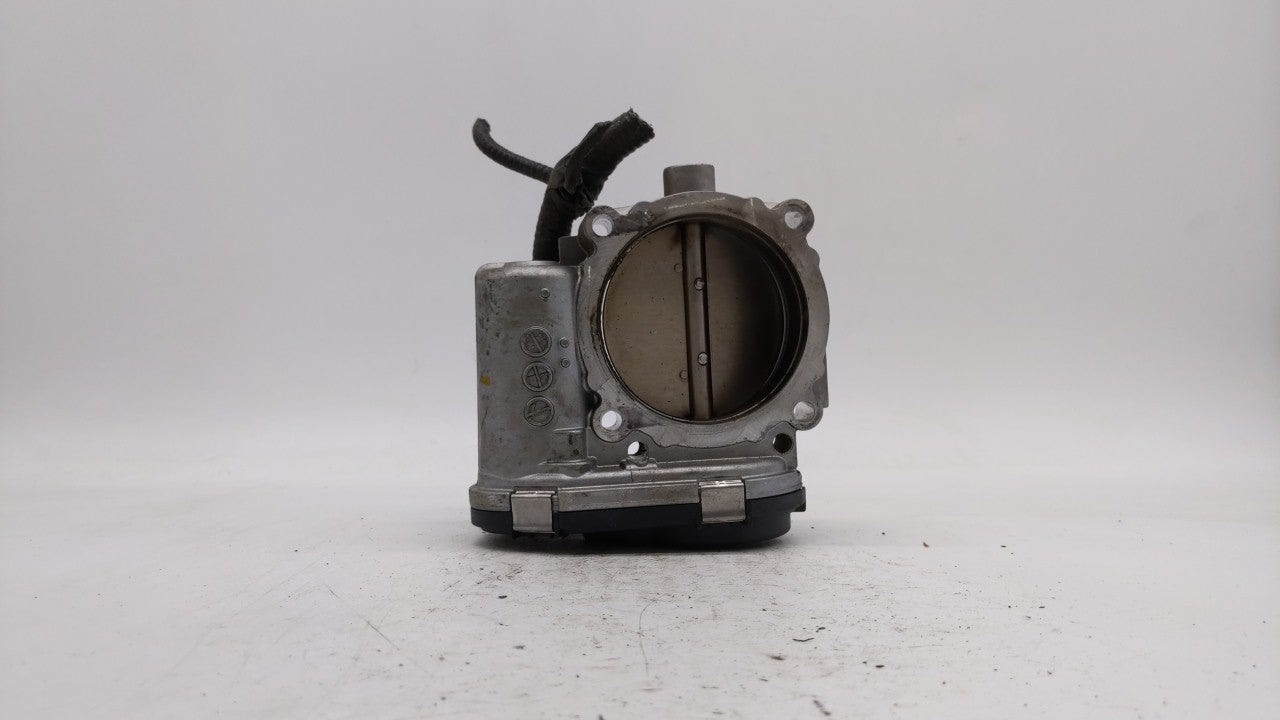 2011-2019 Jeep Grand Cherokee Throttle Body P/N:05184349AF 05184349AD Fits 2011 2012 2013 2014 2015 2016 2017 2018 2019 OEM Used Auto Parts - Oemusedautoparts1.com