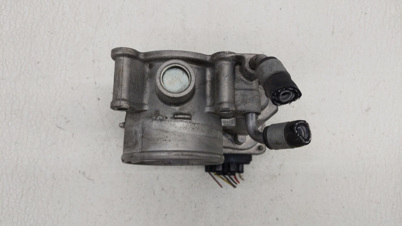 2011-2018 Hyundai Elantra Throttle Body P/N:35100-2E000 Fits 2011 2012 2013 2014 2015 2016 2017 2018 2019 OEM Used Auto Parts - Oemusedautoparts1.com