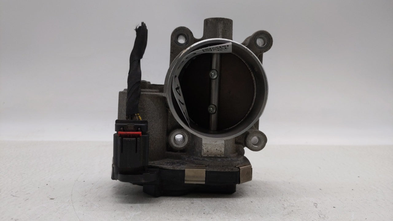 2013-2015 Chevrolet Malibu Throttle Body P/N:12627217DA 12669073DA Fits 2013 2014 2015 2017 2018 OEM Used Auto Parts - Oemusedautoparts1.com