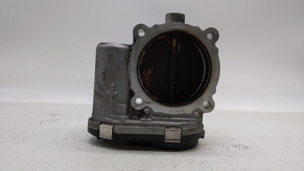 2017 Chrysler Pacifica Throttle Body P/N:05184349AF 05184349AD Fits 2011 2012 2013 2014 2015 2016 2018 2019 OEM Used Auto Parts - Oemusedautoparts1.com