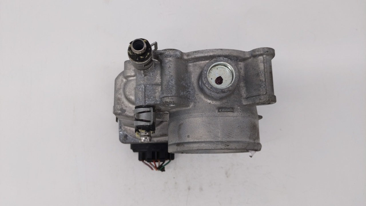 2013-2019 Nissan Sentra Throttle Body P/N:3RA60-01 C 3RA60-01 E Fits 2013 2014 2015 2016 2017 2018 2019 OEM Used Auto Parts - Oemusedautoparts1.com