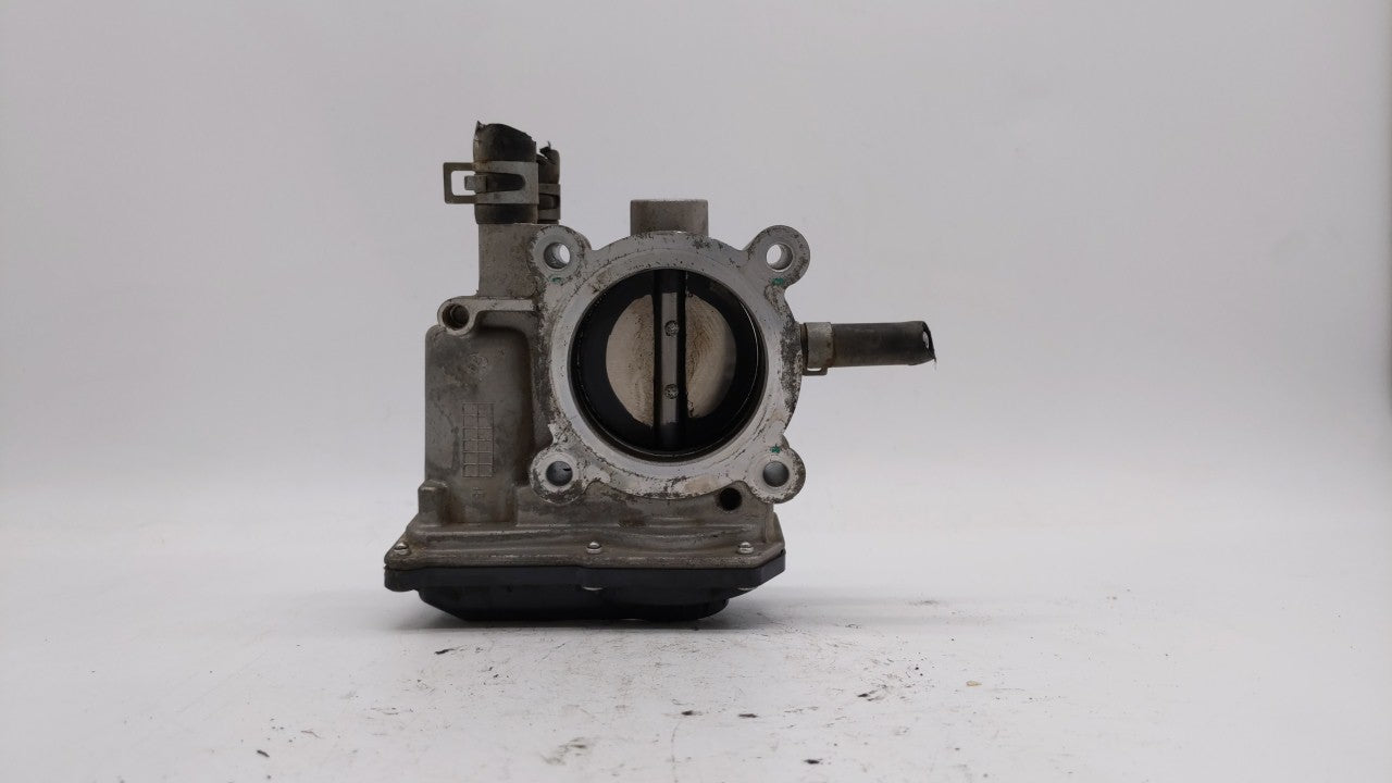 2012-2017 Hyundai Veloster Throttle Body P/N:5302-1S02 35100-2B300 Fits 2012 2013 2014 2015 2016 2017 2018 2019 OEM Used Auto Parts - Oemusedautoparts1.com