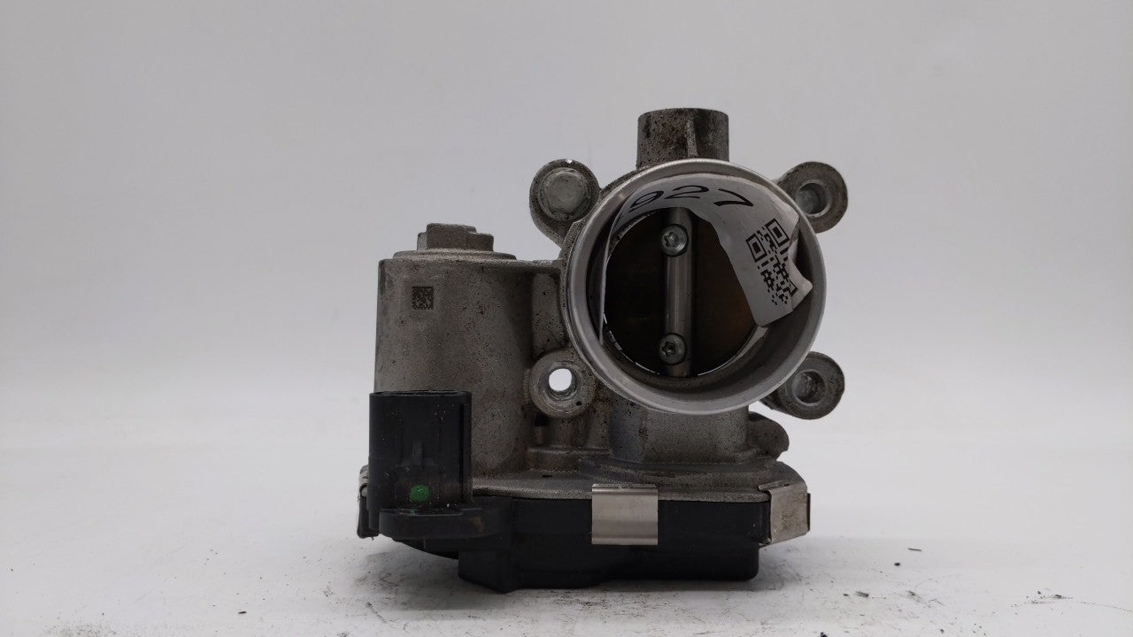 2018-2019 Chevrolet Equinox Throttle Body P/N:12659491BA 12671379AA Fits 2016 2017 2018 2019 OEM Used Auto Parts - Oemusedautoparts1.com