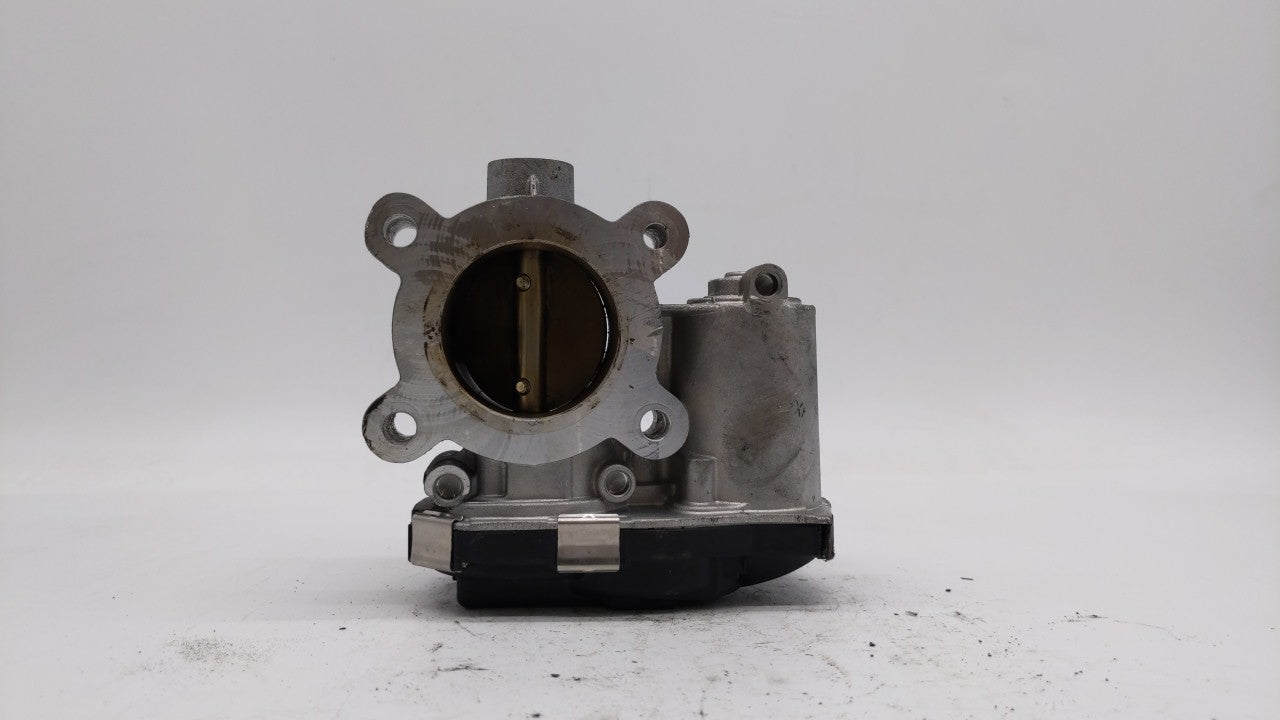 2018-2019 Chevrolet Equinox Throttle Body P/N:12659491BA 12671379AA Fits 2016 2017 2018 2019 OEM Used Auto Parts - Oemusedautoparts1.com