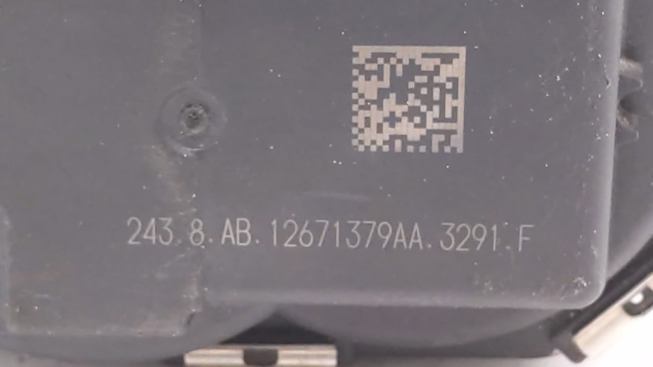 2018-2019 Chevrolet Equinox Throttle Body P/N:12659491BA 12671379AA Fits 2016 2017 2018 2019 OEM Used Auto Parts - Oemusedautoparts1.com