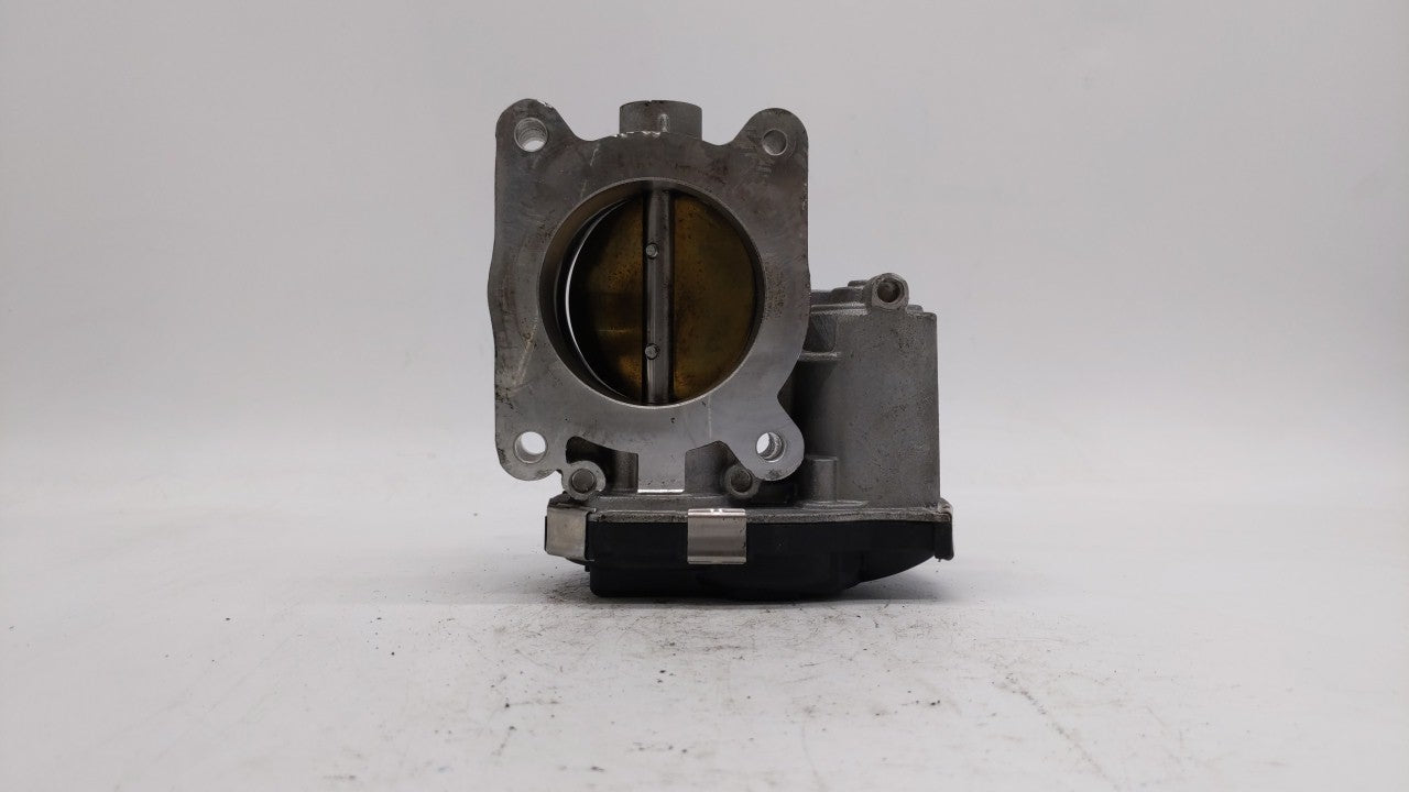 2018-2019 Chevrolet Equinox Throttle Body P/N:12670837AA 12681472AA Fits 2013 2014 2015 2016 2017 2018 2019 OEM Used Auto Parts - Oemusedautoparts1.com