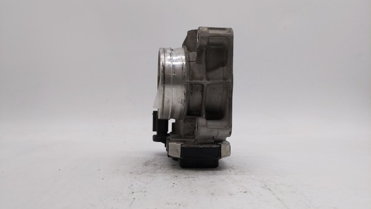 2018-2019 Chevrolet Equinox Throttle Body P/N:12670837AA 12681472AA Fits 2013 2014 2015 2016 2017 2018 2019 OEM Used Auto Parts - Oemusedautoparts1.com