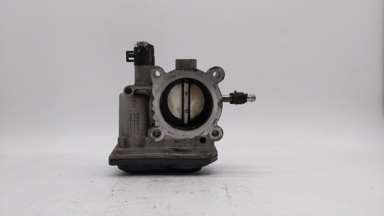 2012-2017 Hyundai Veloster Throttle Body P/N:5302-1S02 35100-2B300 Fits 2012 2013 2014 2015 2016 2017 2018 2019 OEM Used Auto Parts - Oemusedautoparts1.com