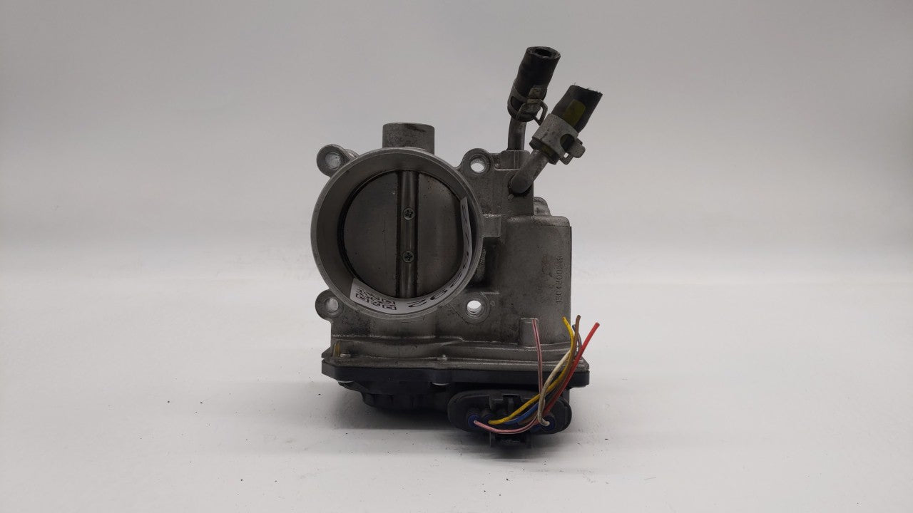 2011-2018 Hyundai Elantra Throttle Body P/N:35100-2E000 Fits 2011 2012 2013 2014 2015 2016 2017 2018 2019 OEM Used Auto Parts - Oemusedautoparts1.com