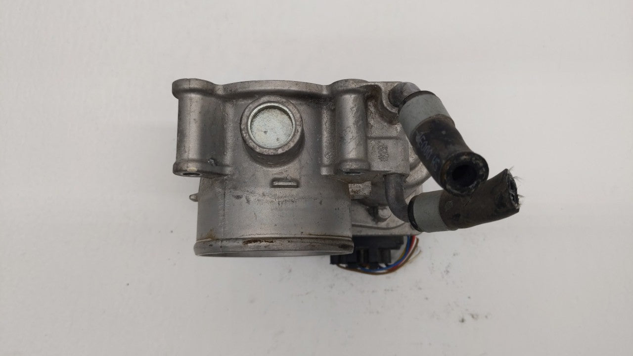 2011-2018 Hyundai Elantra Throttle Body P/N:35100-2E000 Fits 2011 2012 2013 2014 2015 2016 2017 2018 2019 OEM Used Auto Parts - Oemusedautoparts1.com