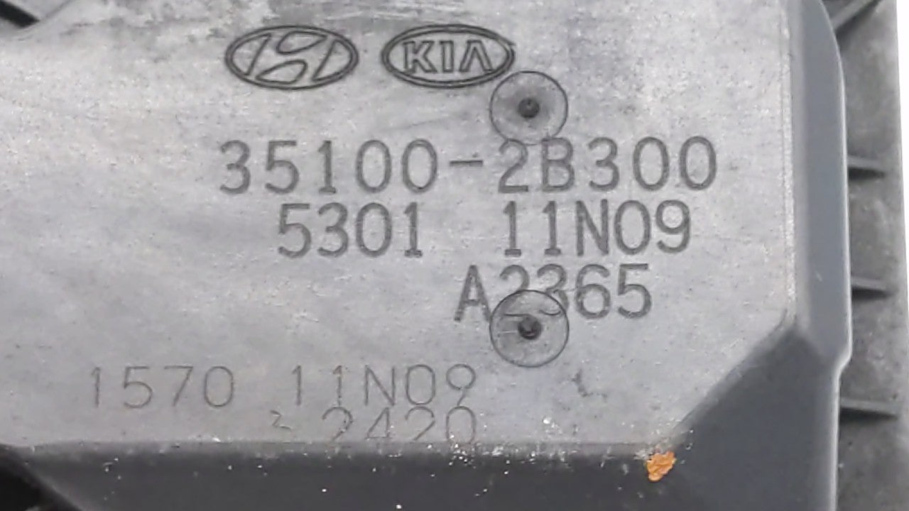 2012-2019 Kia Soul Throttle Body P/N:5302-1S02 35100-2B300 Fits 2012 2013 2014 2015 2016 2017 2018 2019 OEM Used Auto Parts - Oemusedautoparts1.com