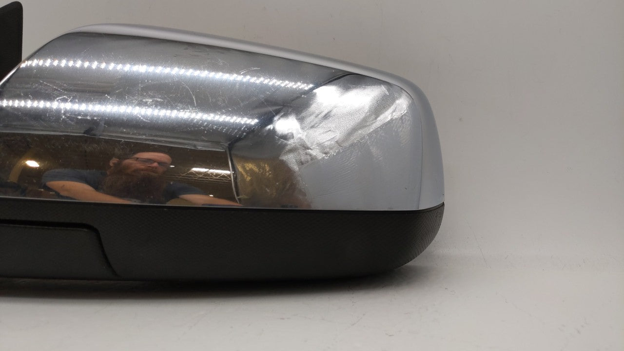 2011-2014 Chevrolet Equinox Side Mirror Replacement Driver Left View Door Mirror P/N:22818267 22818207 Fits 2011 2012 2013 2014 OEM Used Auto Parts - Oemusedautoparts1.com