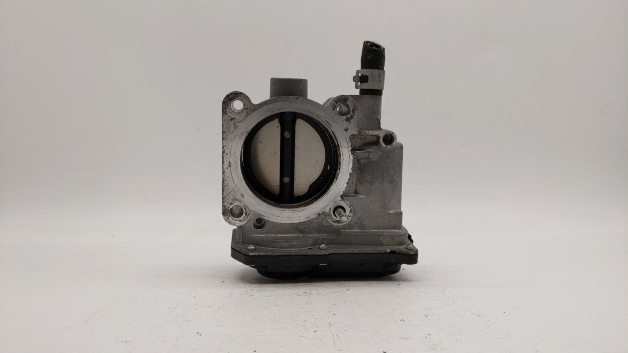 2013-2019 Nissan Sentra Throttle Body P/N:3RA60-01 C 3RA60-01 E Fits 2013 2014 2015 2016 2017 2018 2019 OEM Used Auto Parts - Oemusedautoparts1.com