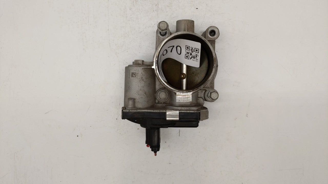 2012-2015 Buick Lacrosse Throttle Body P/N:12632101CA Fits 2012 2013 2014 2015 OEM Used Auto Parts - Oemusedautoparts1.com