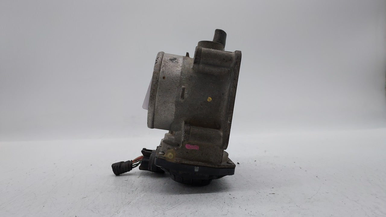 2013-2019 Nissan Sentra Throttle Body P/N:3RA60-01 C 3RA60-01 E Fits 2013 2014 2015 2016 2017 2018 2019 OEM Used Auto Parts - Oemusedautoparts1.com