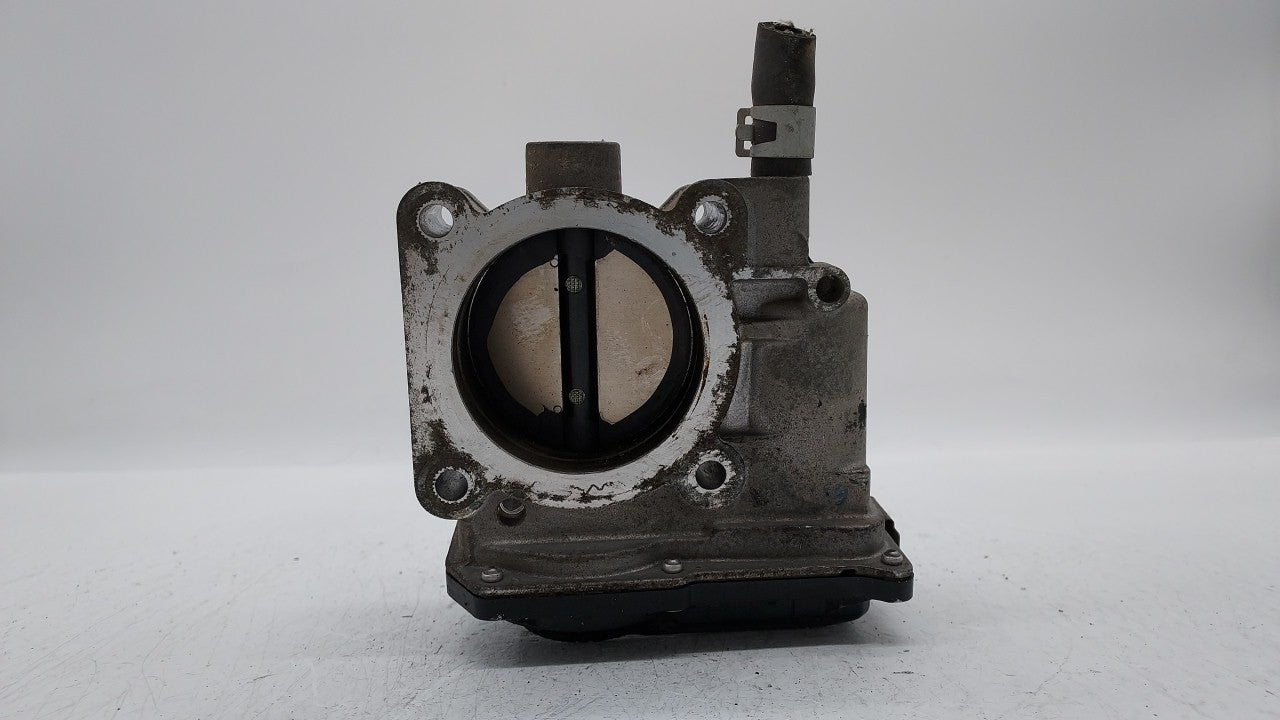 2013-2019 Nissan Sentra Throttle Body P/N:3RA60-01 C 3RA60-01 E Fits 2013 2014 2015 2016 2017 2018 2019 OEM Used Auto Parts - Oemusedautoparts1.com