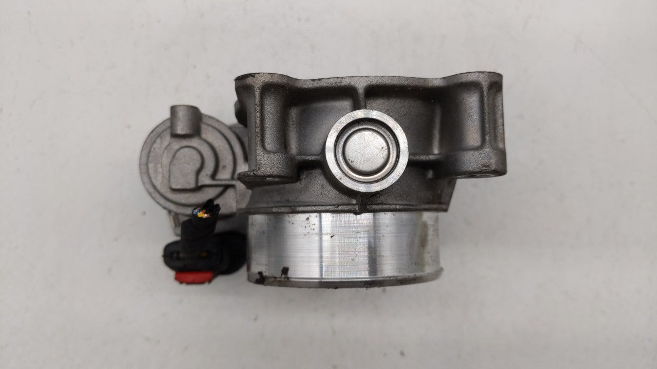 2013-2015 Chevrolet Malibu Throttle Body P/N:12627217DA 12669073DA Fits 2013 2014 2015 2017 2018 OEM Used Auto Parts - Oemusedautoparts1.com