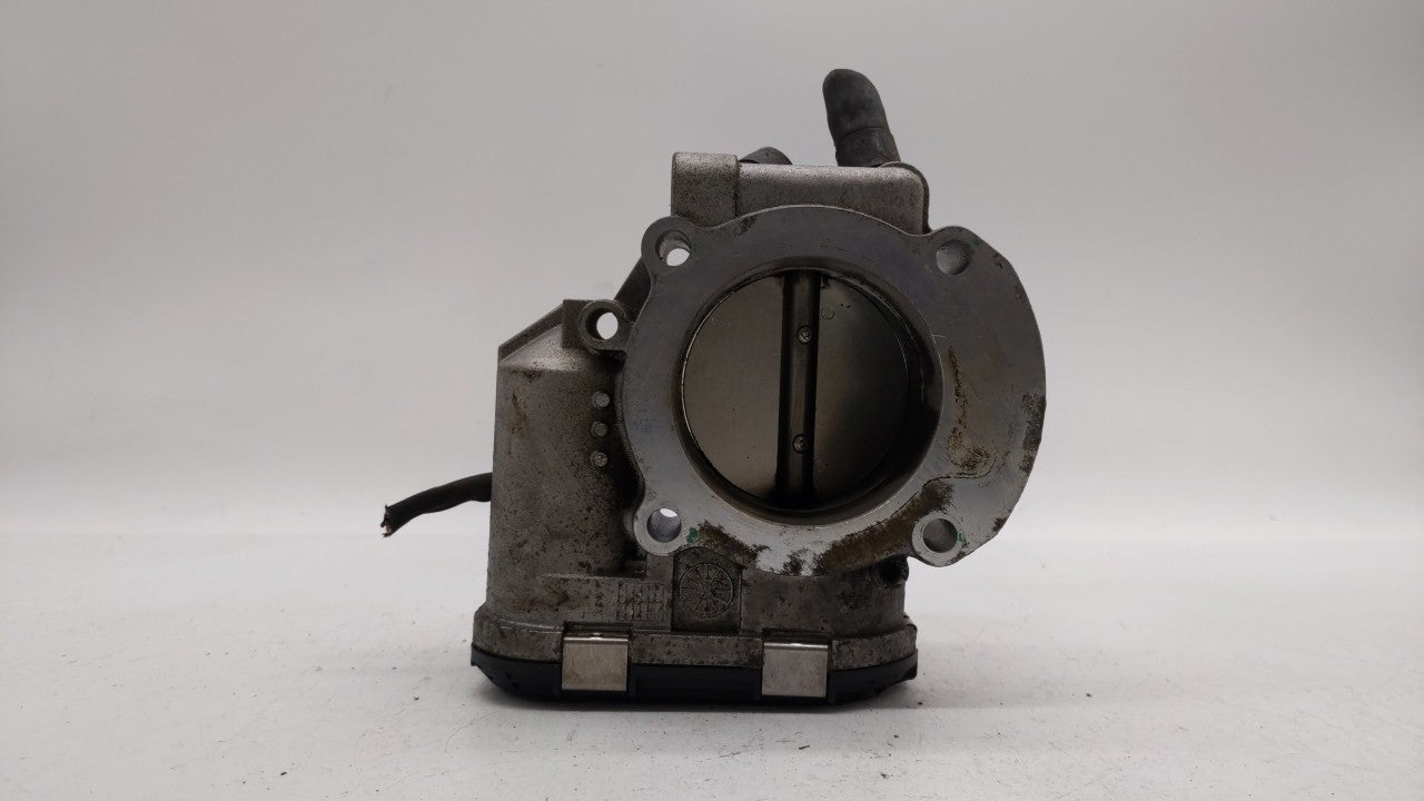 2011-2015 Kia Optima Throttle Body P/N:35100-2G710 Fits 2011 2012 2013 2014 2015 2016 OEM Used Auto Parts - Oemusedautoparts1.com