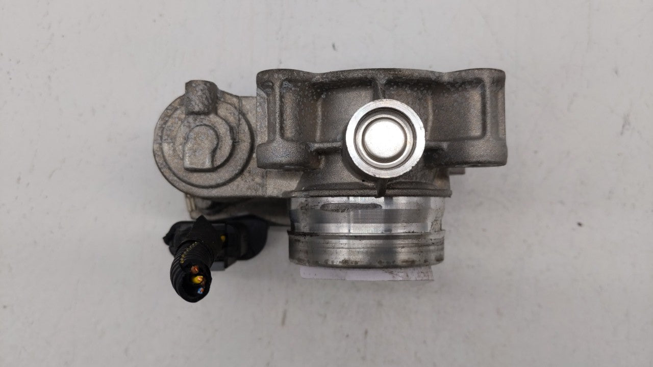 2018-2019 Chevrolet Equinox Throttle Body P/N:12659491BA 12671379AA Fits 2016 2017 2018 2019 OEM Used Auto Parts - Oemusedautoparts1.com