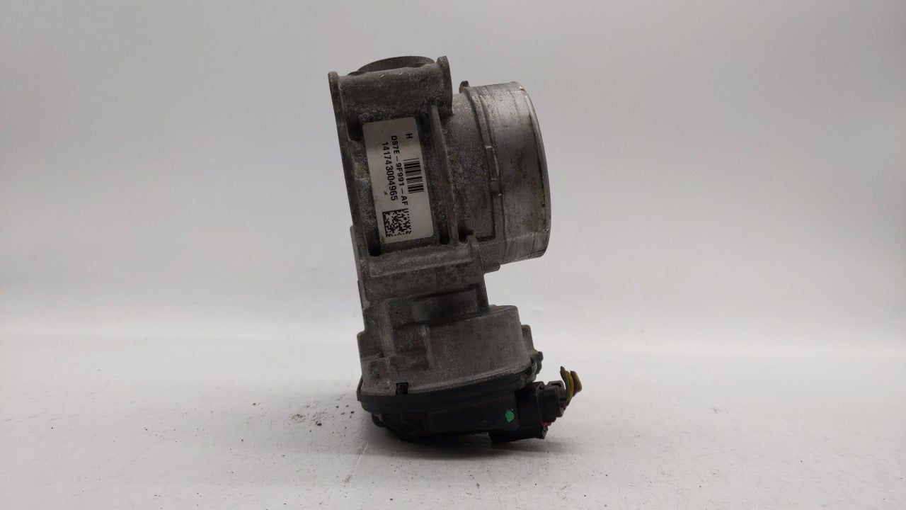 2013-2019 Ford Fusion Throttle Body P/N:DS7E-9F991-AK DS7E-9F991-AD Fits 2013 2014 2015 2016 2017 2018 2019 2020 OEM Used Auto Parts - Oemusedautoparts1.com