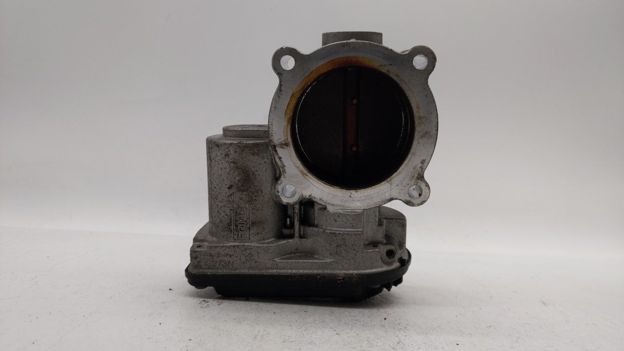 2013-2019 Ford Fusion Throttle Body P/N:DS7E-9F991-AK DS7E-9F991-AD Fits 2013 2014 2015 2016 2017 2018 2019 2020 OEM Used Auto Parts - Oemusedautoparts1.com