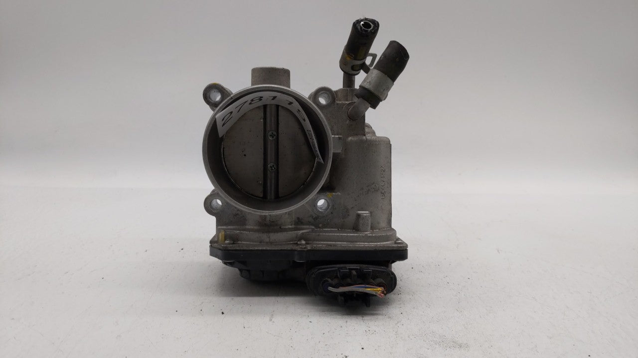 2011-2018 Hyundai Elantra Throttle Body P/N:35100-2E000 Fits 2011 2012 2013 2014 2015 2016 2017 2018 2019 OEM Used Auto Parts - Oemusedautoparts1.com