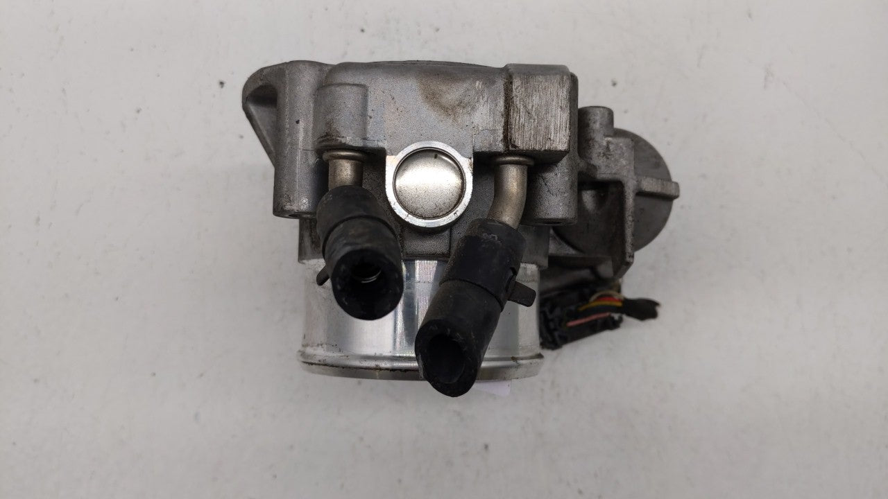 2011-2015 Kia Optima Throttle Body P/N:35100-2G710 Fits 2011 2012 2013 2014 2015 2016 OEM Used Auto Parts - Oemusedautoparts1.com