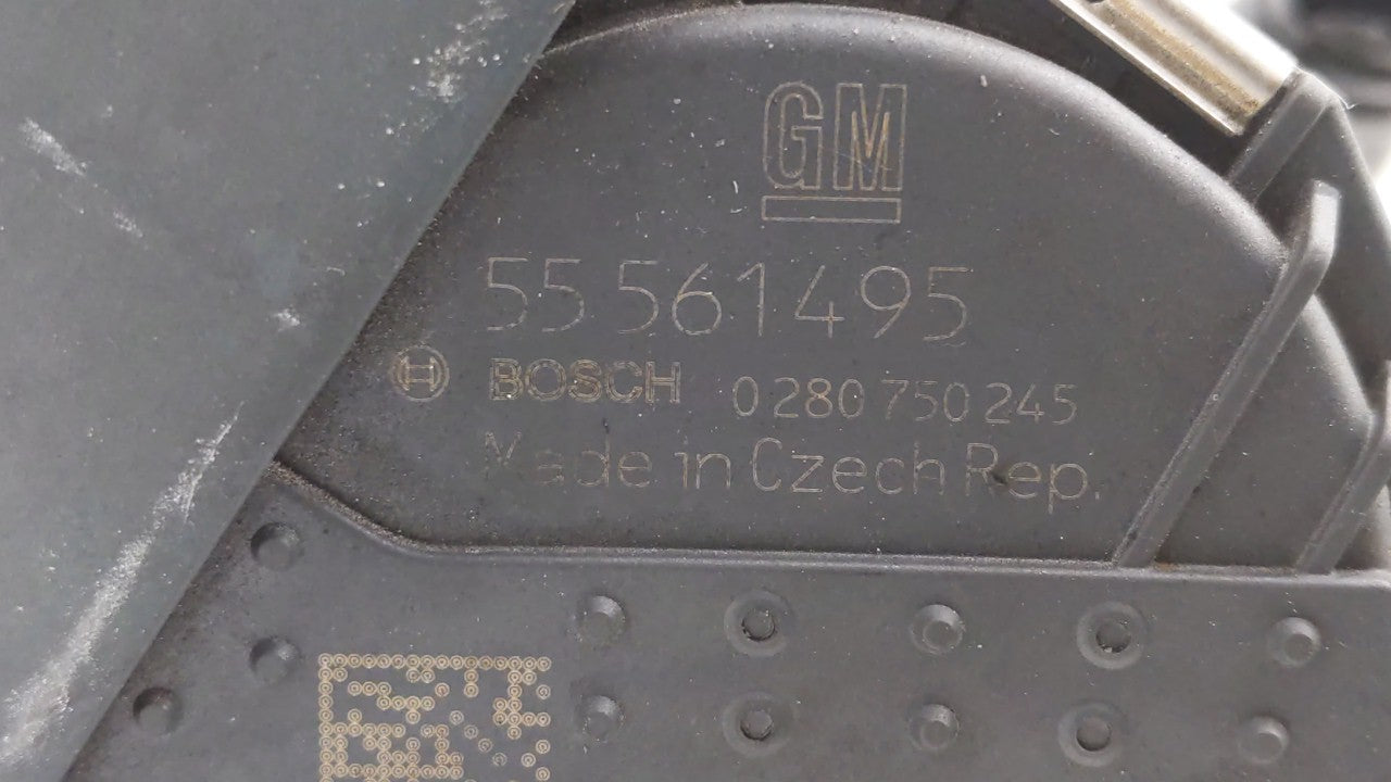 2011-2016 Chevrolet Cruze Throttle Body P/N:55577375 55561495 Fits 2009 2010 2011 2012 2013 2014 2015 2016 2017 2018 OEM Used Auto Parts - Oemusedautoparts1.com