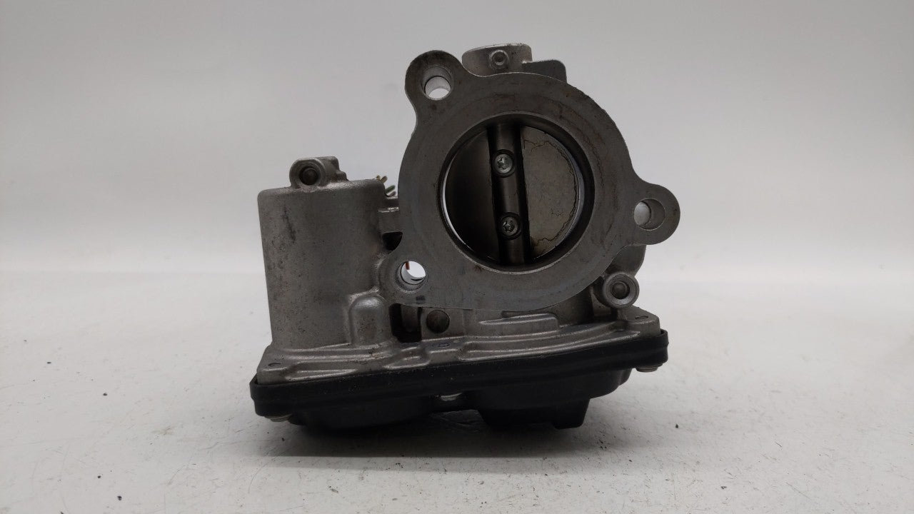 2015-2018 Ford Focus Throttle Body P/N:CM5G-9F991-FC CM5G-9F991-GA Fits 2014 2015 2016 2017 2018 OEM Used Auto Parts - Oemusedautoparts1.com