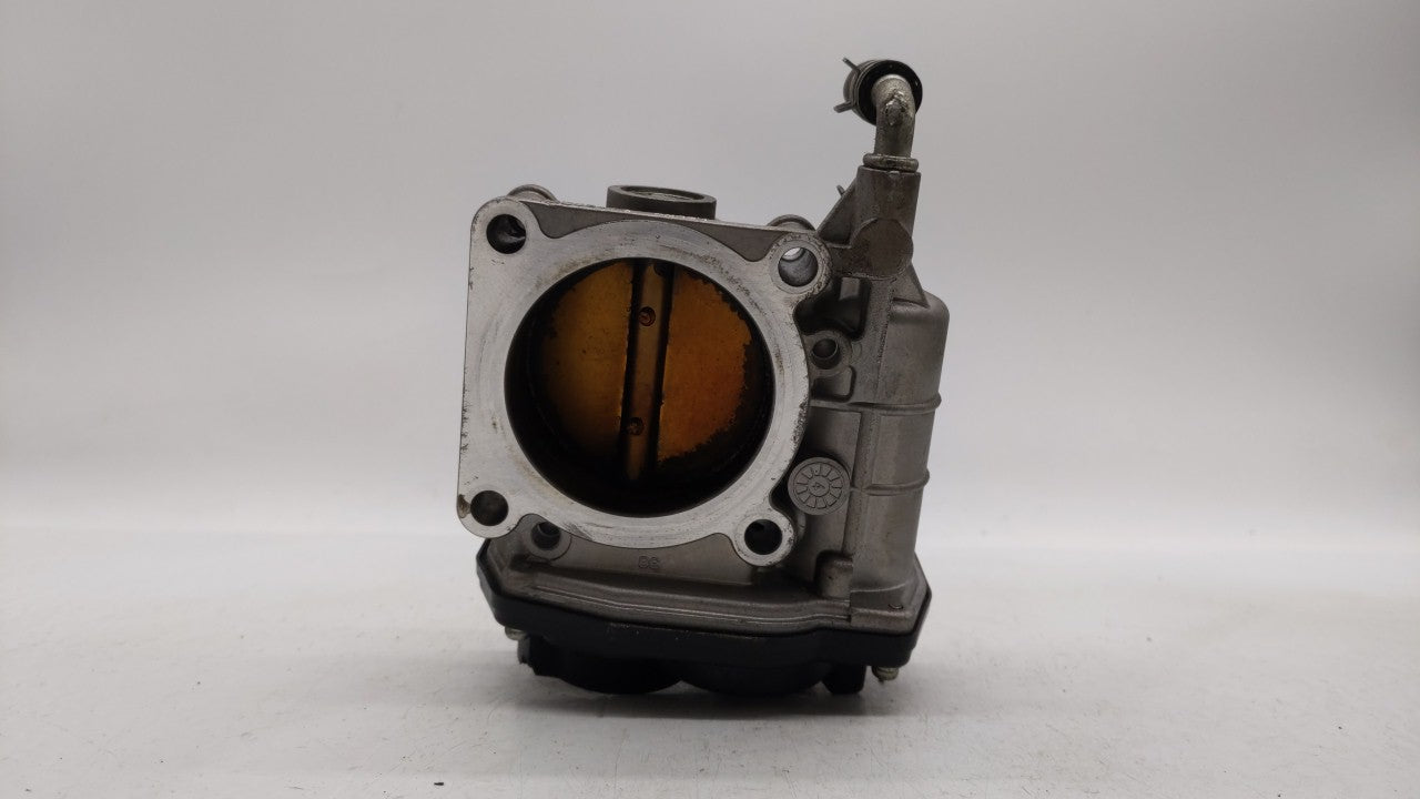 2014-2018 Infiniti Q50 Throttle Body P/N:RME60-12 526-02 Fits OEM Used Auto Parts - Oemusedautoparts1.com