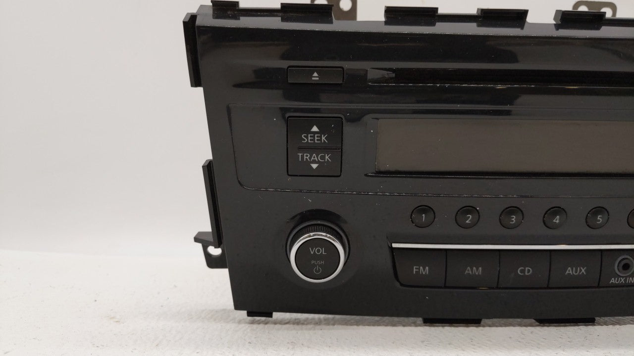 2013-2015 Nissan Altima Radio AM FM Cd Player Receiver Replacement P/N:28185 3TA0G 28185 3TB0G Fits 2013 2014 2015 OEM Used Auto Parts - Oemusedautoparts1.com